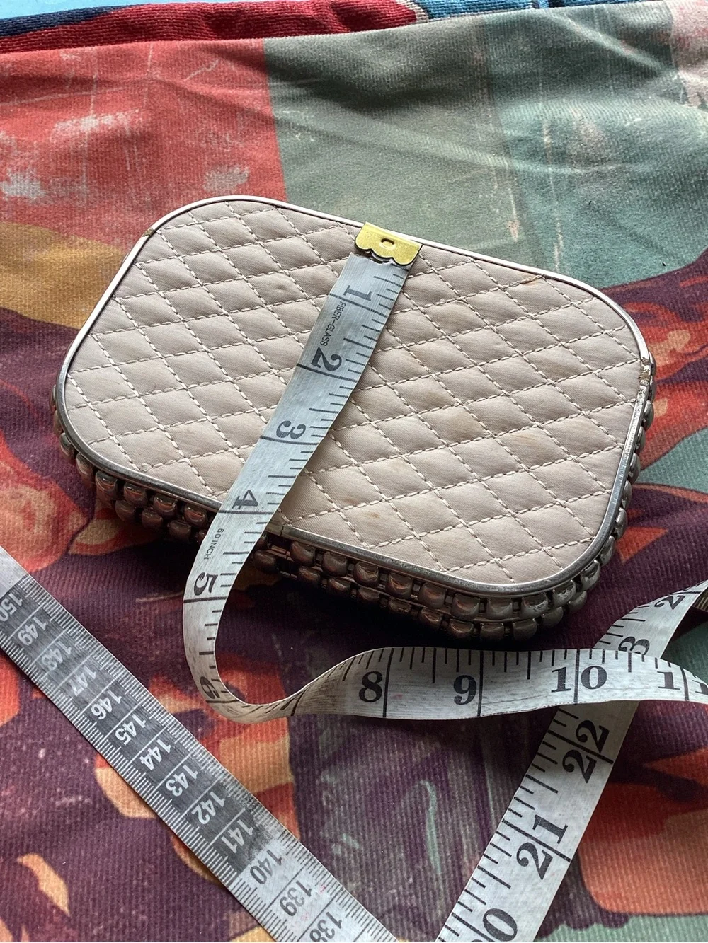 Silver metal & blush quilted sides cocktail purse
